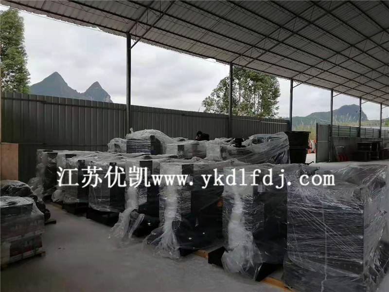 2020年12月3日，12臺(tái)上柴發(fā)電機(jī)組一批交付某項(xiàng)目工程使用