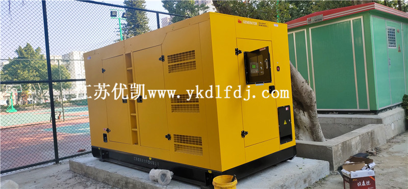 2021年1月18日，200KW玉柴發(fā)電機(jī)組靜音型交付廣西防城港某單位使用